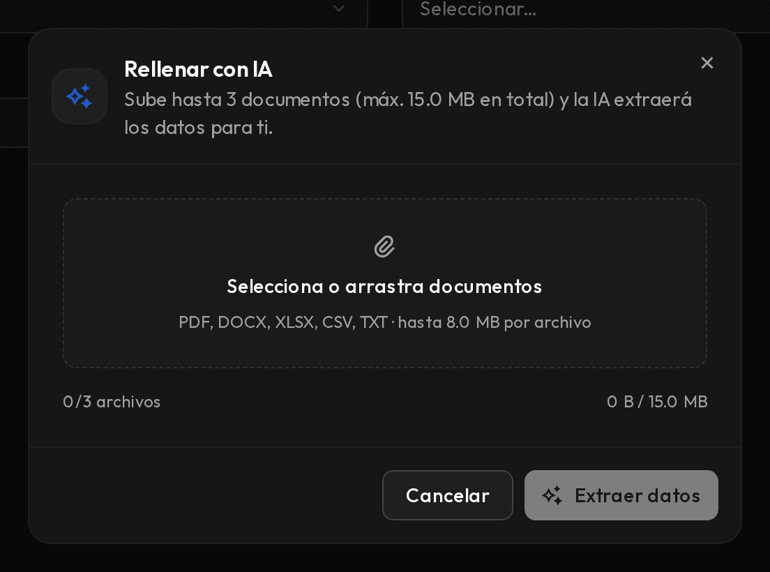 Formulario de póliza con el asistente de IA abierto para adjuntar un documento.